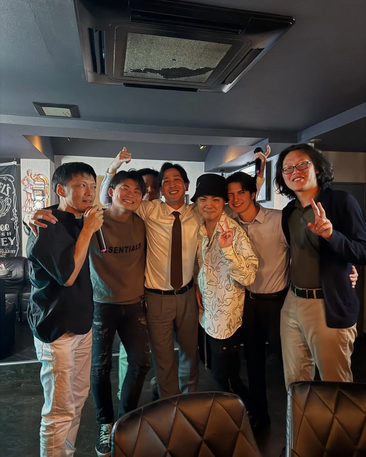 カラオケ、ダーツが無料でできるBar ALL-IN