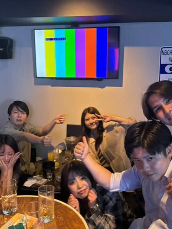 ダーツ カラオケ なんば 裏難波 BAR ALL-IN